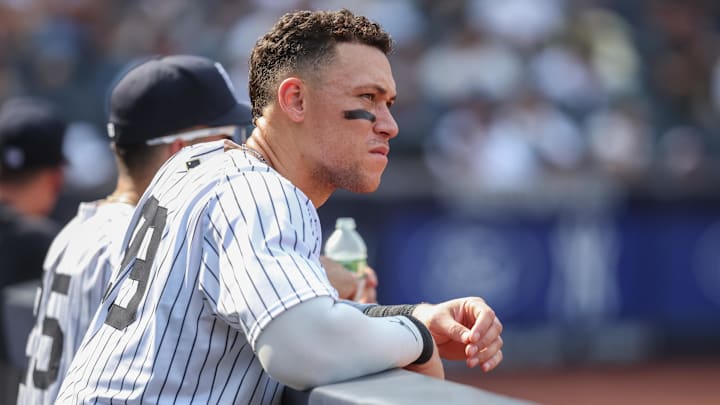 Aug 10, 2025; Bronx, New York, USA; New York Yankees designated hitter Aaron Judge (99) watches from the dugout in the ninth inning against the Houston Astros at Yankee Stadium. Mandatory Credit: Wendell Cruz-Imagn Images Aug 10, 2025; Bronx, New York, USA; New York Yankees designated hitter Aaron Judge (99) watches from the dugout in the ninth inning against the Houston Astros at Yankee Stadium. Mandatory Credit: Wendell Cruz-Imagn Images