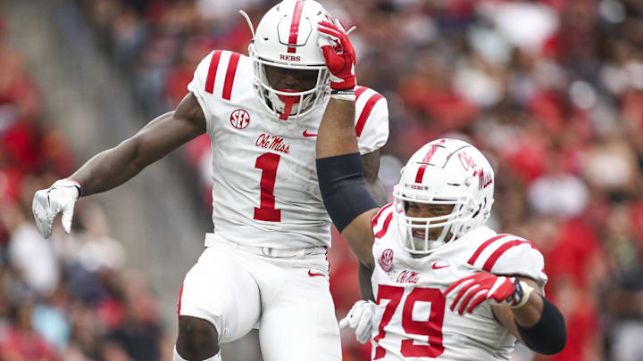 Socks kept AJ Brown from pledging to Georgia.