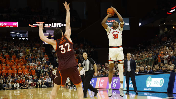Virginia Cavaliers center Ugonna Onyenso and Virginia Tech Hokies center Christian Gurdak