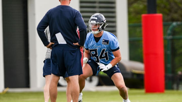 Tennessee Titans tight end Gunnar Helm goes through drills during Rookie Mini Camp at Saint Thomas Sports Park. Mandatory Credit: Steve Roberts-Imagn Images