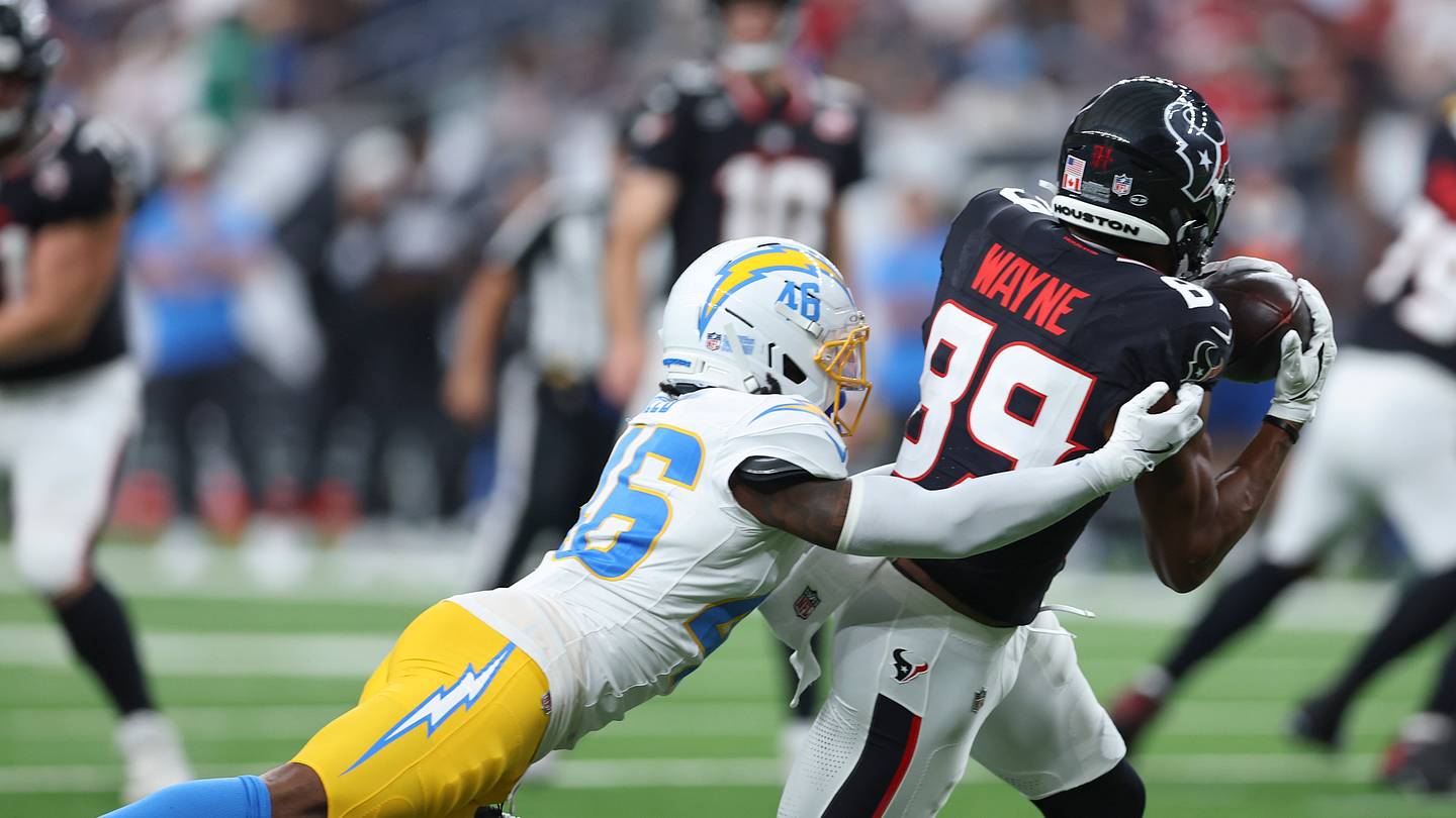 The Chargers May Have to Choose Between Two of Their Most Promising Young Corners