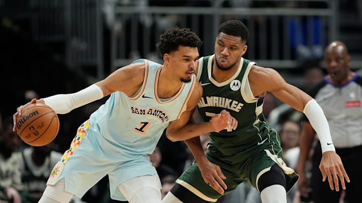 San Antonio Spurs v Milwaukee Bucks