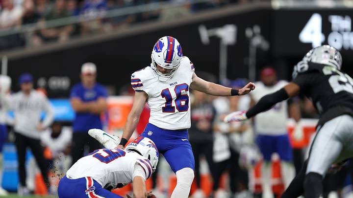 Oct 18, 2026; Paradise, Nevada, USA; Buffalo Bills kicker Tyler Bass (16) kicks a field goal in the fourth quarter against the Las Vegas Raiders aat Allegiant Stadium. Mandatory Credit: David Brytus-Imagn Images Oct 18, 2026; Paradise, Nevada, USA; Buffalo Bills kicker Tyler Bass (16) kicks a field goal in the fourth quarter against the Las Vegas Raiders aat Allegiant Stadium. Mandatory Credit: David Brytus-Imagn Images