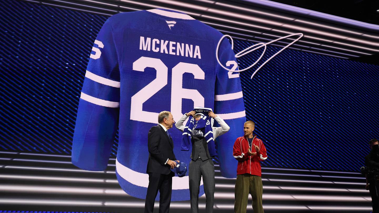 Is it Calder Trophy or bust for Gavin McKenna?