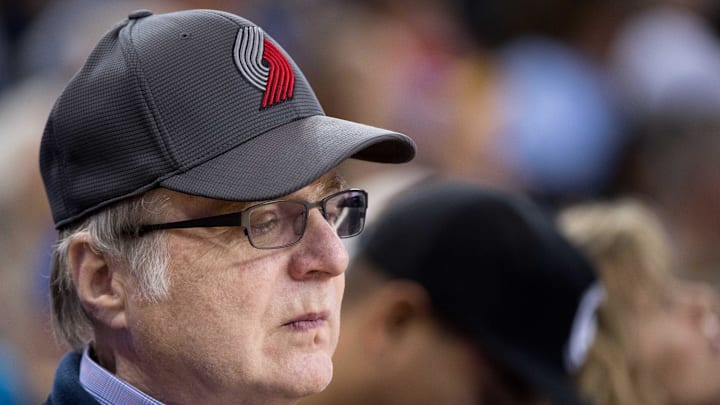 October 21, 2016; Oakland, CA, USA; Portland Trail Blazers owner Paul Allen during the fourth quarter against the Golden State Warriors at Oracle Arena. The Warriors defeated the Trail Blazers 107-96. Mandatory Credit: Kyle Terada-Imagn Images