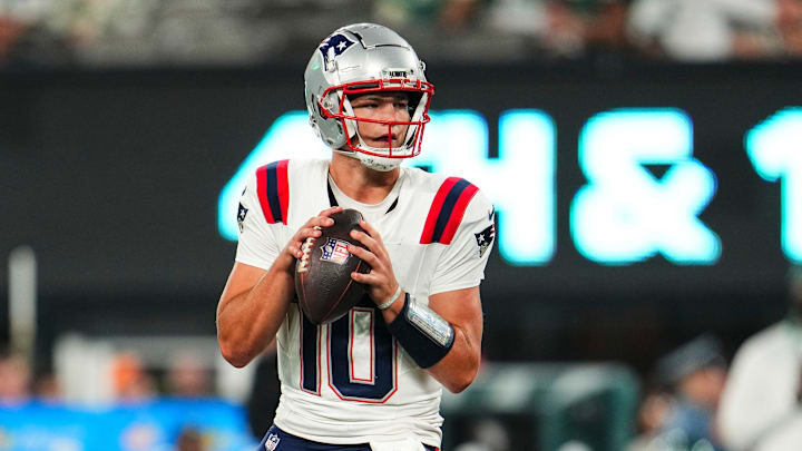 Drake Maye the Patriots new starting QB