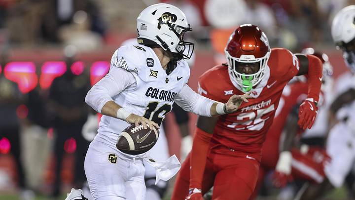 Sep 12, 2025; Houston, Texas, USA; Colorado Buffaloes quarterback Ryan Staub (16) scrambles with the ball during the fourth quarter against the Houston Cougars at TDECU Stadium. Mandatory Credit: Troy Taormina-Imagn Images Sep 12, 2025; Houston, Texas, USA; Colorado Buffaloes quarterback Ryan Staub (16) scrambles with the ball during the fourth quarter against the Houston Cougars at TDECU Stadium. Mandatory Credit: Troy Taormina-Imagn Images