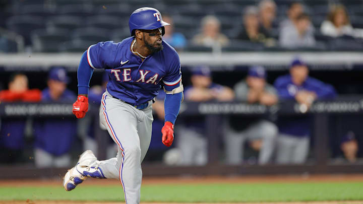 El novato de Texas Adolis García es favorito a llevarse la distinción en la Liga Americana