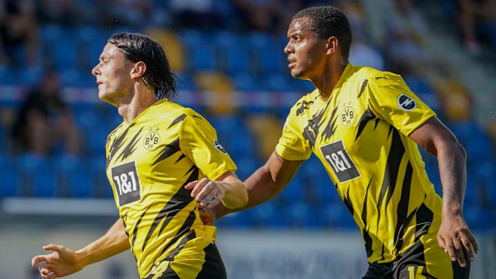 Der BVB sucht weiter nach Abnehmern für Nico Schulz und Manuel Akanji Der BVB sucht weiter nach Abnehmern für Nico Schulz und Manuel Akanji