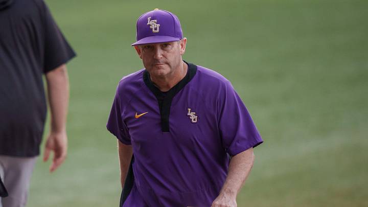 Apr 28, 2026; Baton Rouge, LA, USA; Louisiana State Tigers head coach Jay Johnson looks at the stands before a game against the Southeastern Louisiana Lions at Alex Box Stadium. Mandatory Credit: Matthew Hinton-Imagn Images Apr 28, 2026; Baton Rouge, LA, USA; Louisiana State Tigers head coach Jay Johnson looks at the stands before a game against the Southeastern Louisiana Lions at Alex Box Stadium. Mandatory Credit: Matthew Hinton-Imagn Images