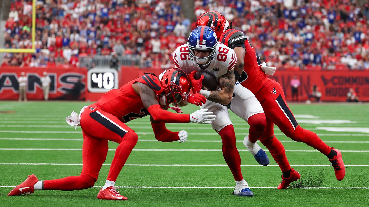Texans completely implode in overtime in 27-21 disaster loss versus Giants
