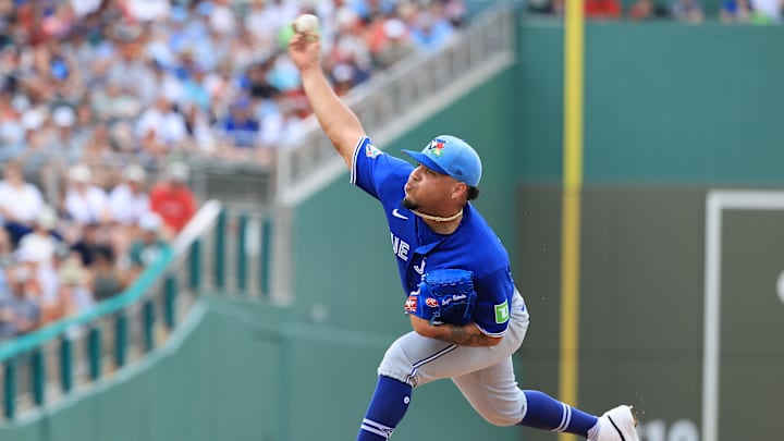 Feb 22, 2026; Fort Myers, Florida, USA; Toronto Blue Jays pitcher Lazaro Estrada (60) throws a pitch during the third inning against the Boston Red Sox at JetBlue Park at Fenway South. Mandatory Credit: Kim Klement Neitzel-Imagn Images Feb 22, 2026; Fort Myers, Florida, USA; Toronto Blue Jays pitcher Lazaro Estrada (60) throws a pitch during the third inning against the Boston Red Sox at JetBlue Park at Fenway South. Mandatory Credit: Kim Klement Neitzel-Imagn Images
