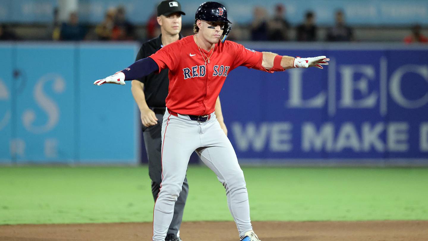 Red Sox See Light at End of Tunnel With Injured Romy González