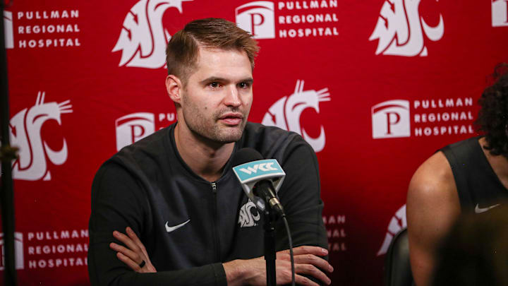 Washington State men's basketball coach David Riley.