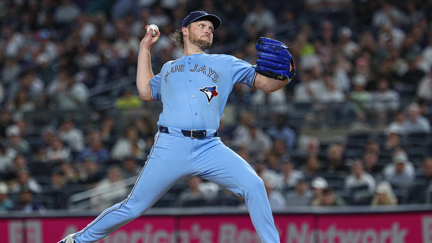 Trey Yesavage's unconventional pre-game routine leads to a recipe for success in Blue Jays win over Yankees