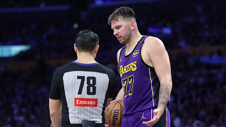 Dallas Mavericks v Los Angeles Lakers Dallas Mavericks v Los Angeles Lakers