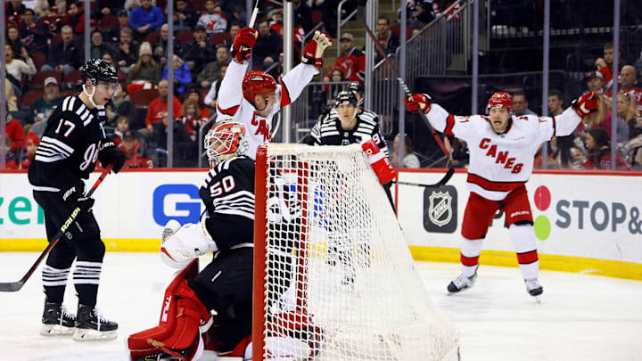 Carolina Hurricanes v New Jersey Devils