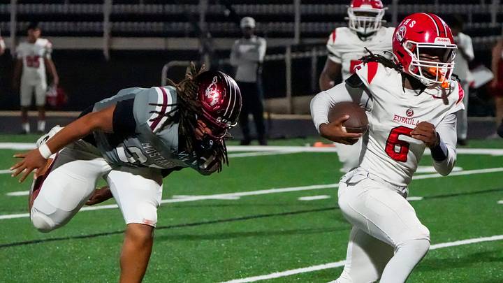Eufaula's Ty'keyvious McCoy (6) scores a touchdown against Stanhope Elmore during their game in Millbrook, Ala., on Friday evening, September 25, 2026.
