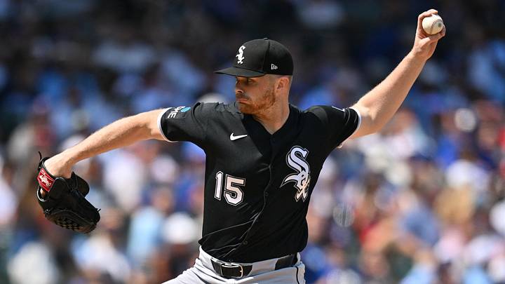Aug 19, 2026; Chicago, Illinois, USA; Chicago White Sox pitcher Sean Newcomb (15) pitches against the Chicago Cubs during the first inning at Wrigley Field. Mandatory Credit: Patrick Gorski-Imagn Images Aug 19, 2026; Chicago, Illinois, USA; Chicago White Sox pitcher Sean Newcomb (15) pitches against the Chicago Cubs during the first inning at Wrigley Field. Mandatory Credit: Patrick Gorski-Imagn Images