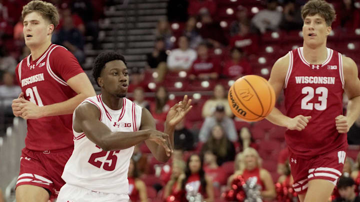 John Blackwell (25) is shown during a Wisconsin men’s basketball scrimmage Sunday, October 19, 2025 at the Kohl Center in Madison, Wisconsin. John Blackwell (25) is shown during a Wisconsin men’s basketball scrimmage Sunday, October 19, 2025 at the Kohl Center in Madison, Wisconsin.
