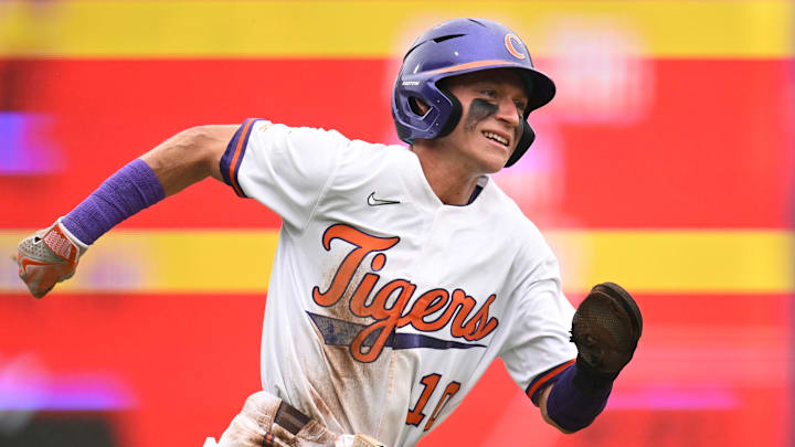 Miami v Clemson