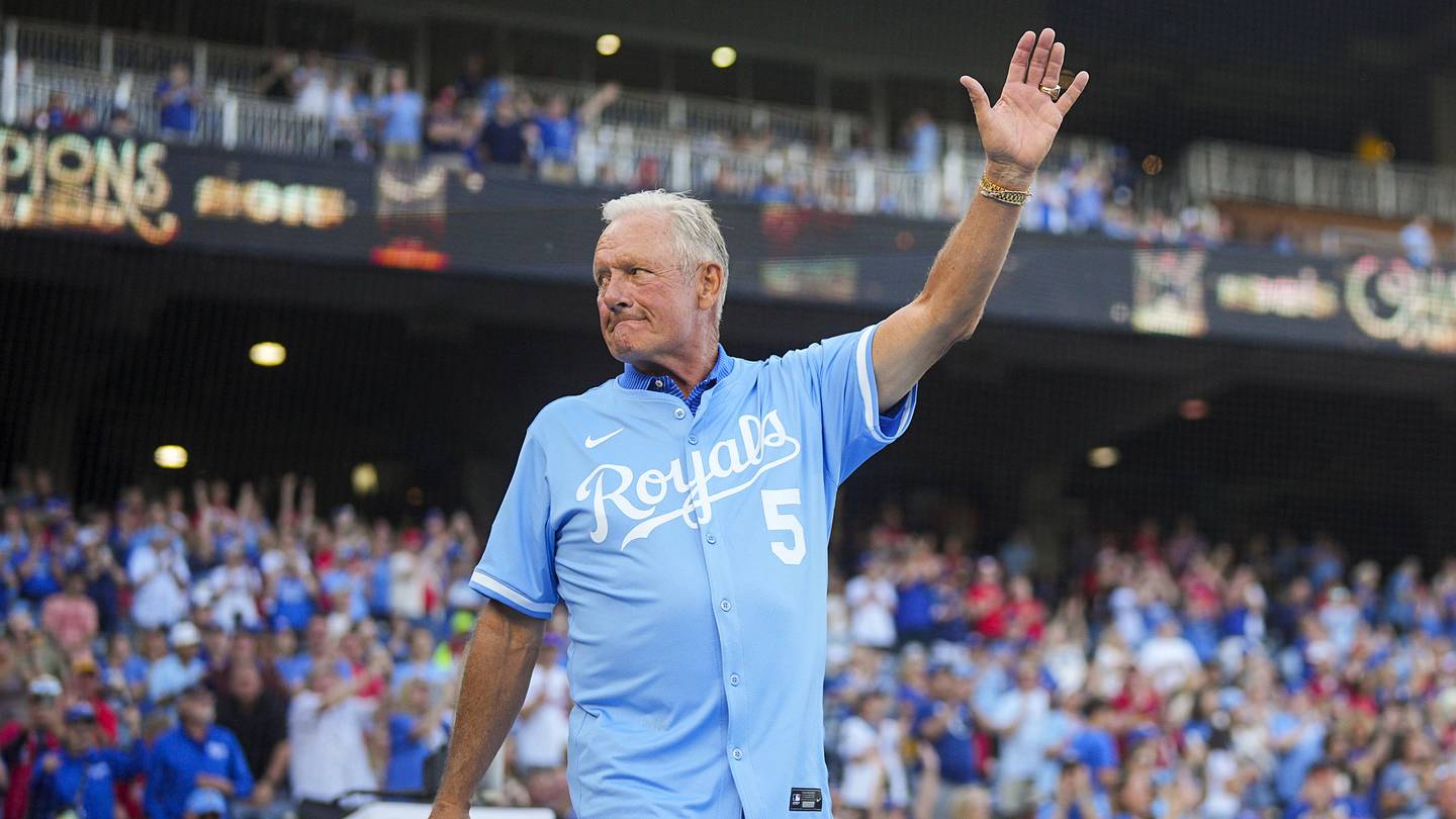 Salvador Perez is chasing Royals history, but he will never touch one George Brett record