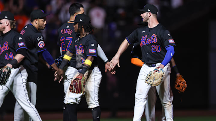 Philadelphia Phillies v New York Mets