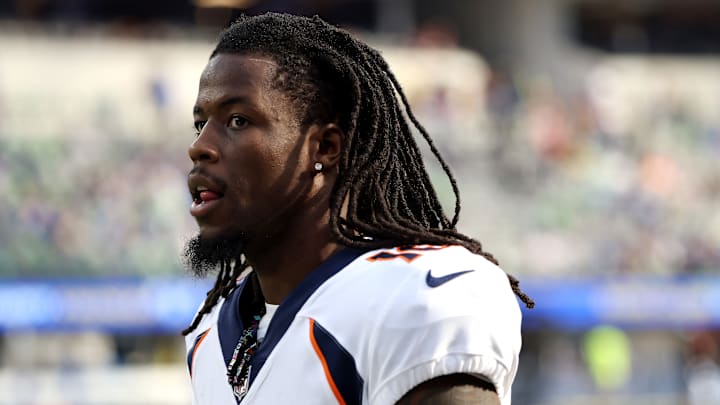 Denver Broncos v Los Angeles Rams