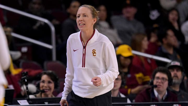 Jan 29, 2026; Los Angeles, California, USA; USC Trojans head coach Lindsay Gottlieb on the bench in the first half against the Iowa Hawkeyes at Galen Center. Mandatory Credit: Jayne Kamin-Oncea-Imagn Images