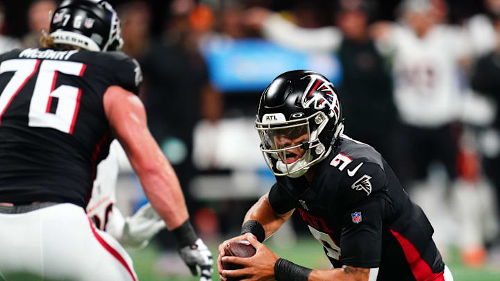 Aug 18, 2023; Atlanta, Georgia, USA; Atlanta Falcons quarterback Desmond Ridder (9) scrambles out of
