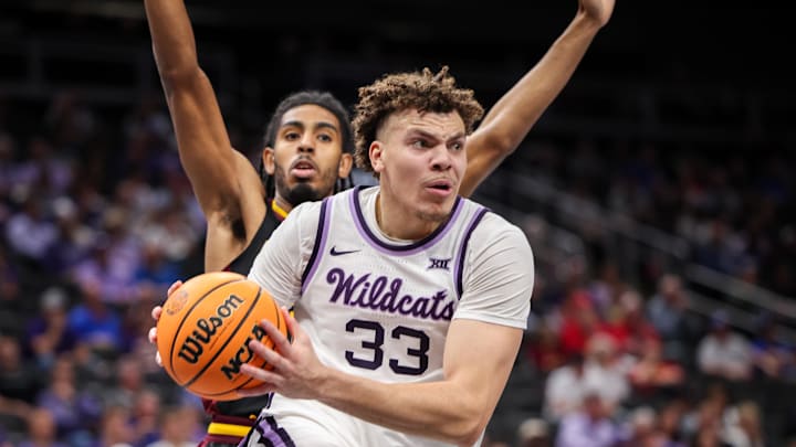 Mar 11, 2025; Kansas City, MO, USA; Kansas State Wildcats guard Coleman Hawkins (33) drives to the basket during the first half against the Arizona State Sun Devils at T-Mobile Center. Mandatory Credit: William Purnell-Imagn Images Mar 11, 2025; Kansas City, MO, USA; Kansas State Wildcats guard Coleman Hawkins (33) drives to the basket during the first half against the Arizona State Sun Devils at T-Mobile Center. Mandatory Credit: William Purnell-Imagn Images