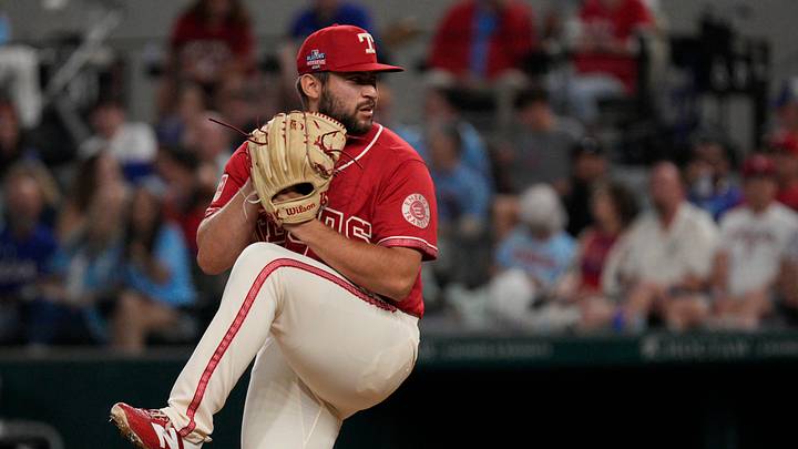 Aug 21, 2026; Arlington, Texas, USA; Texas Rangers pitcher Chase Silseth (63) throws to the plate against the Los Angeles Angels during the eighth inning at Globe Life Field. Mandatory Credit: Raymond Carlin III-Imagn Images Aug 21, 2026; Arlington, Texas, USA; Texas Rangers pitcher Chase Silseth (63) throws to the plate against the Los Angeles Angels during the eighth inning at Globe Life Field. Mandatory Credit: Raymond Carlin III-Imagn Images