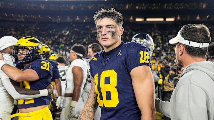 Michigan tight end Colston Loveland (18) walks off the field after 38-17 loss to Oregon at Michigan Stadium in Ann Arbor on Saturday, Nov. 2, 2024.