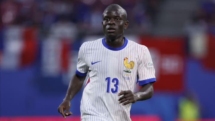 Ngolo Kante, titulaire avec les Bleus Ngolo Kante, titulaire avec les Bleus