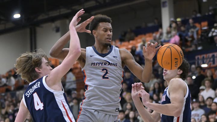Jan 18, 2024; Malibu, California, USA; Gonzaga Bulldogs guard Dusty Stromer (4), Pepperdine Waves