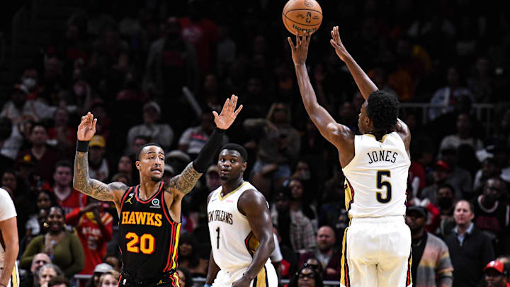 Nov 5, 2022; Atlanta, Georgia, USA; New Orleans Pelicans forward Herb Jones (5) shoots a three-point