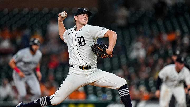 Detroit Tigers pitcher Troy Melton throws. Detroit Tigers pitcher Troy Melton throws.