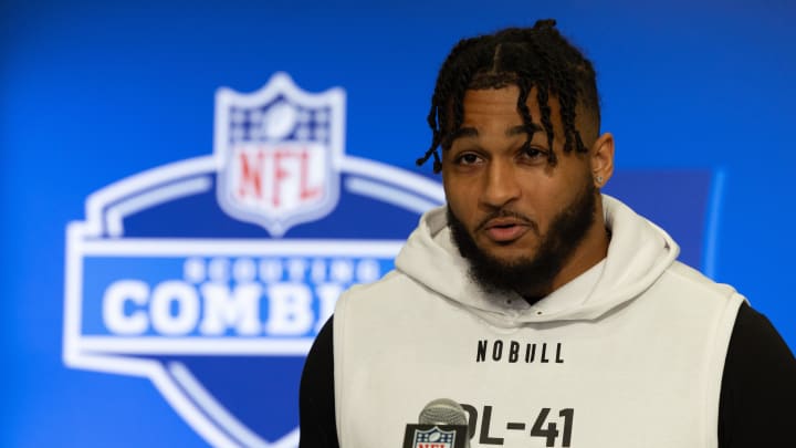 Feb 28, 2024; Indianapolis, IN, USA; Western Michigan defensive lineman Marshawn Kneeland (DL41). Feb 28, 2024; Indianapolis, IN, USA; Western Michigan defensive lineman Marshawn Kneeland (DL41).