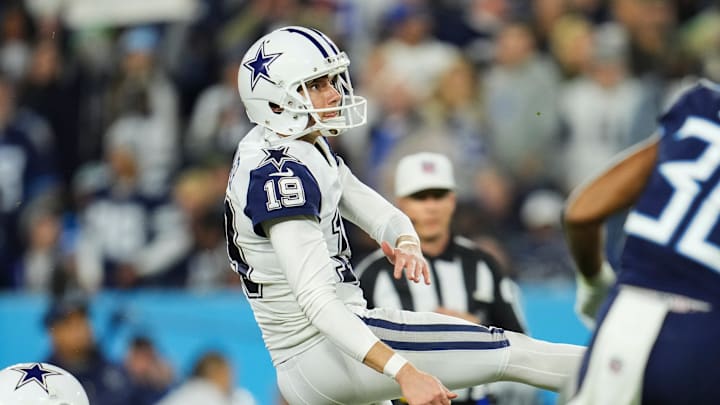 Dallas Cowboys v Tennessee Titans