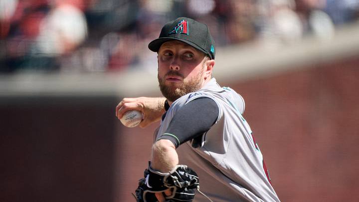 Aug 29, 2026; San Francisco, California, USA; Arizona Diamondbacks starting pitcher Merrill Kelly (29) throws a pitch against the San Francisco Giants during the sixth inning at Oracle Park. Mandatory Credit: Robert Edwards-Imagn Images