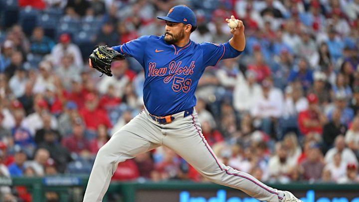 Sep 9, 2025; Philadelphia, Pennsylvania, USA; New York Mets pitcher Sean Manaea (59) throws a pitch during the first inning against the Philadelphia Phillies at Citizens Bank Park. Mandatory Credit: Eric Hartline-Imagn Images