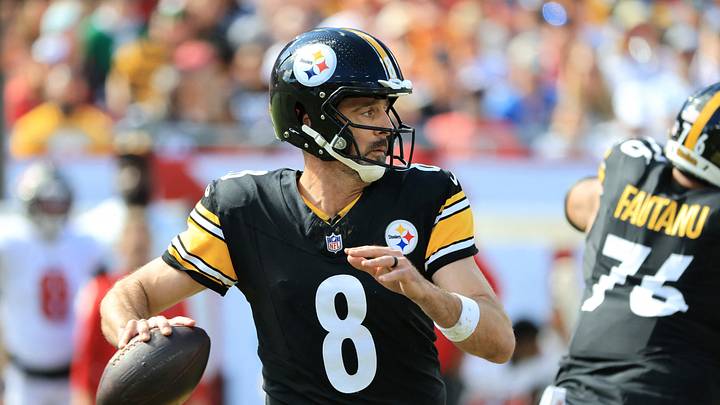 The Pittsburgh Steelers and quarterback Aaron Rodgers are favored in Week 7.