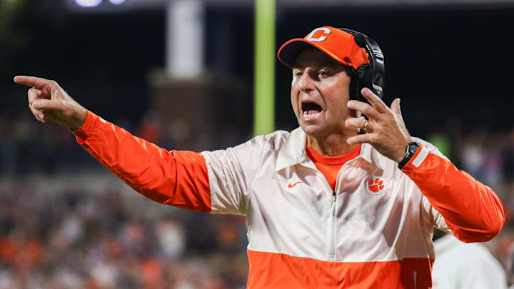 Louisville v Clemson