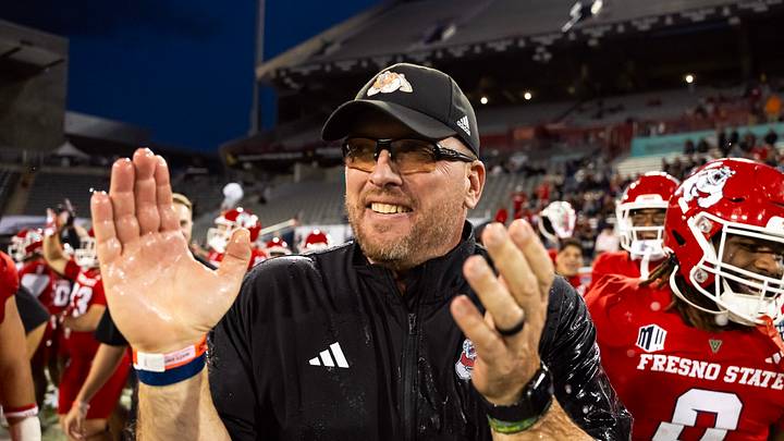 Dec 27, 2025; Tucson, AZ, USA; Fresno State Bulldogs head coach Matt Entz celebrates after defeating the Miami (OH) RedHawks during the Snoop Dogg Arizona Bowl at Casino Del Sol Stadium. Mandatory Credit: Mark J. Rebilas-Imagn Images Dec 27, 2025; Tucson, AZ, USA; Fresno State Bulldogs head coach Matt Entz celebrates after defeating the Miami (OH) RedHawks during the Snoop Dogg Arizona Bowl at Casino Del Sol Stadium. Mandatory Credit: Mark J. Rebilas-Imagn Images