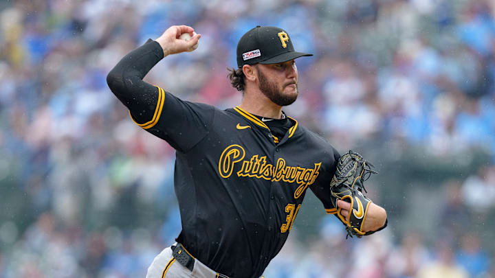 Pittsburgh Pirates v Chicago Cubs