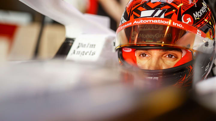 Esteban Ocon, MoneyGram Haas F1 Team, Abu Dhabi Post Season Test