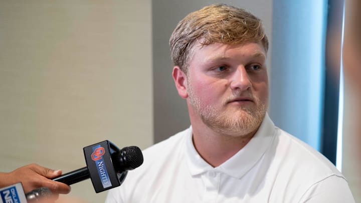 Oklahoma offensive lineman Jacob Sexton Oklahoma offensive lineman Jacob Sexton