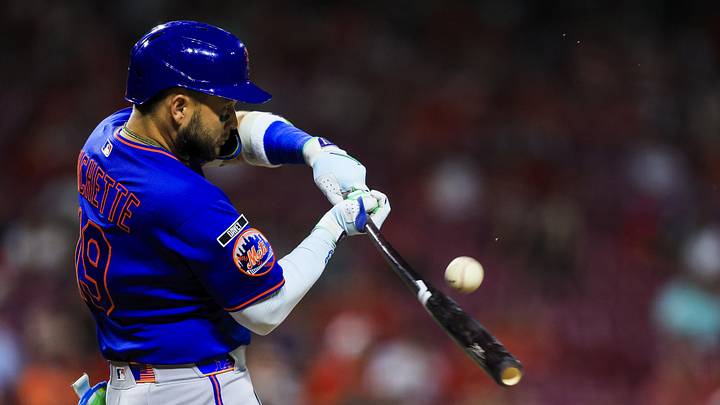 Jun 15, 2026; Cincinnati, Ohio, USA; New York Mets shortstop Bo Bichette (19) bats against the Cincinnati Reds in the seventh inning at Great American Ball Park. Mandatory Credit: Katie Stratman-Imagn Images Jun 15, 2026; Cincinnati, Ohio, USA; New York Mets shortstop Bo Bichette (19) bats against the Cincinnati Reds in the seventh inning at Great American Ball Park. Mandatory Credit: Katie Stratman-Imagn Images