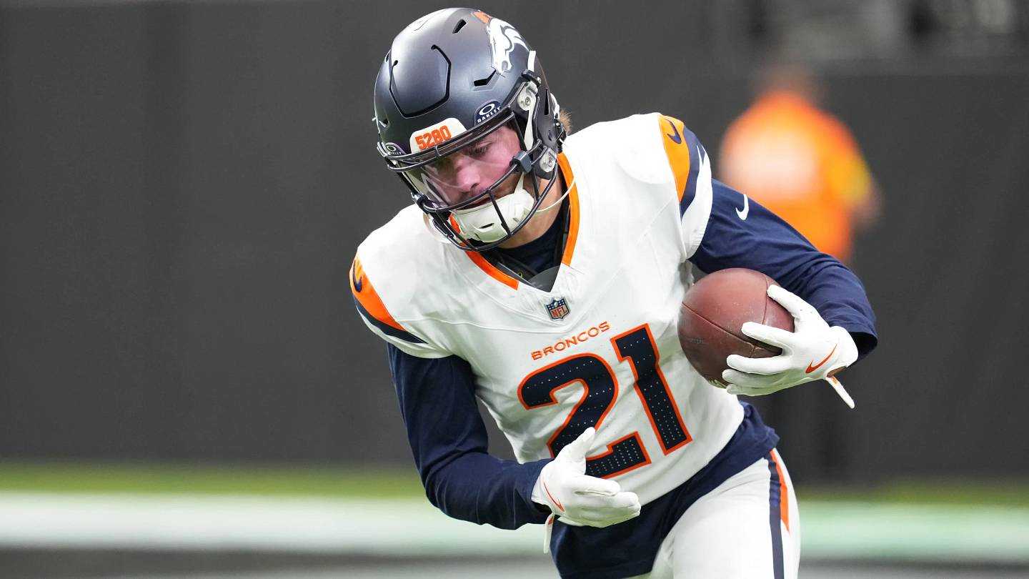 How Broncos Are Handling Rib Injury to Starting CB Riley Moss