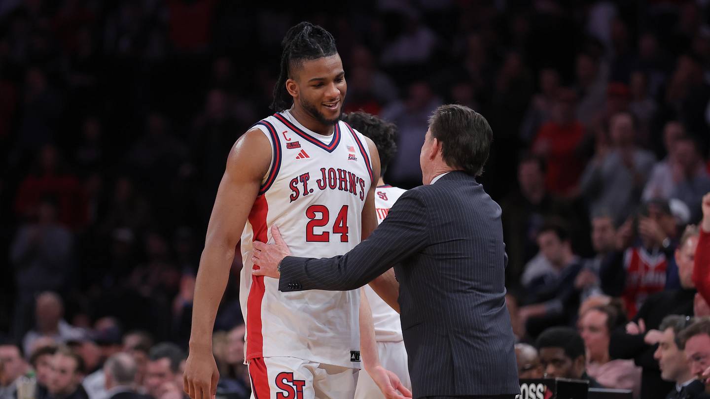 Proposed College Basketball Rule Granting Players 5th Year of Eligibility Would Create Mass Chaos